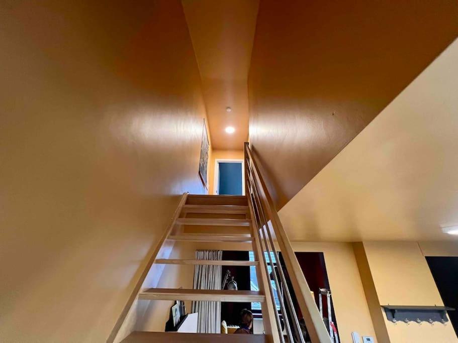 Appartamento Le Retro Chic - Grand Duplex Pour 6 Dans Le Centre Liegi Esterno foto