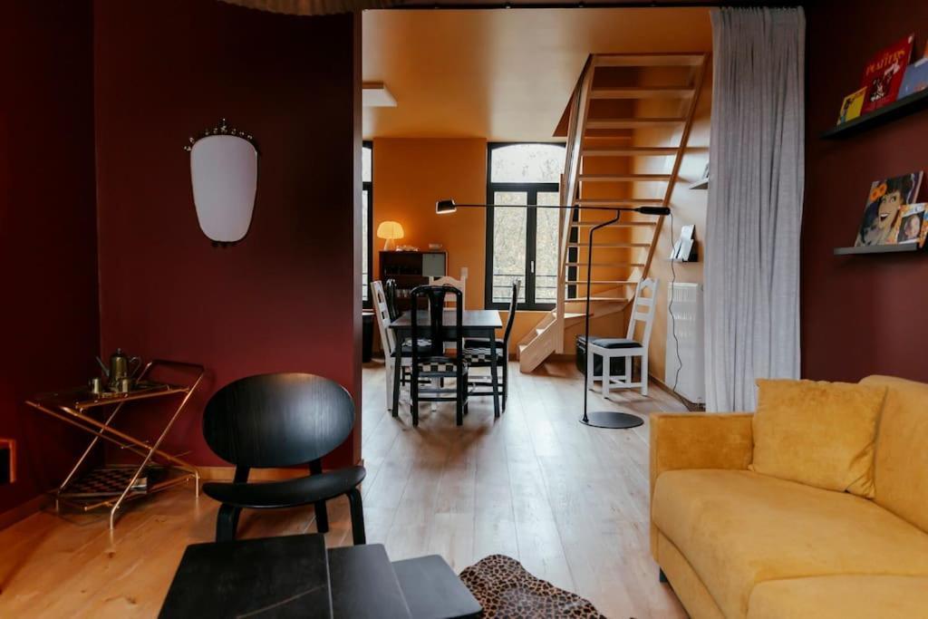 Appartamento Le Retro Chic - Grand Duplex Pour 6 Dans Le Centre Liegi Esterno foto