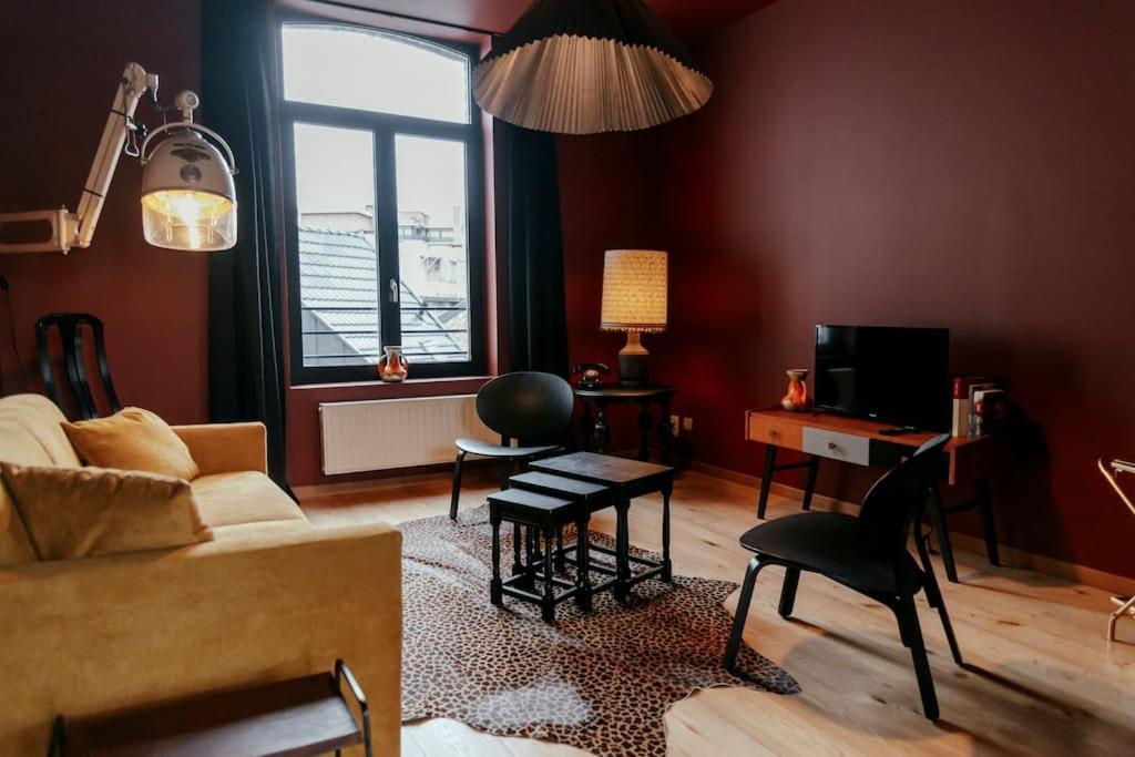Appartamento Le Retro Chic - Grand Duplex Pour 6 Dans Le Centre Liegi Esterno foto
